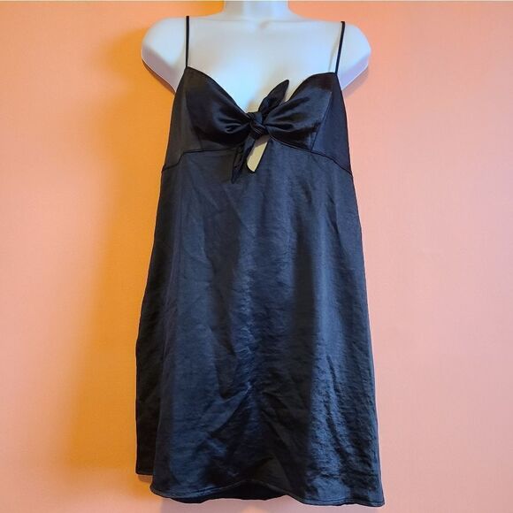 NWT Motel Rocks Ronina Black Satin Tie Dress L - Picture 3 of 10
